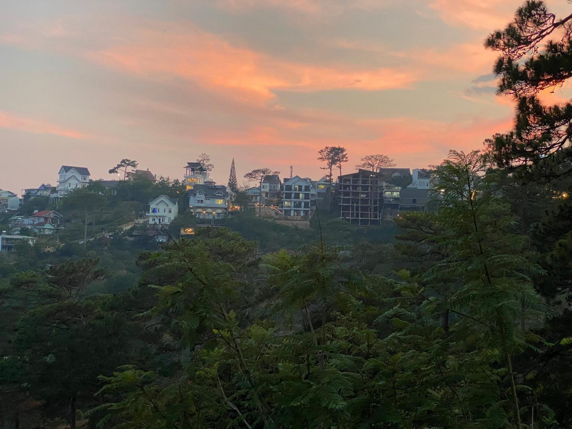 Dalat Memories Homestay - Pho Suong Mo Да Лат Екстериор снимка